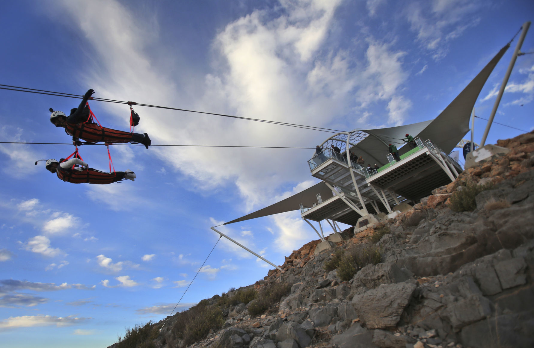 Emirates World Zipline Record